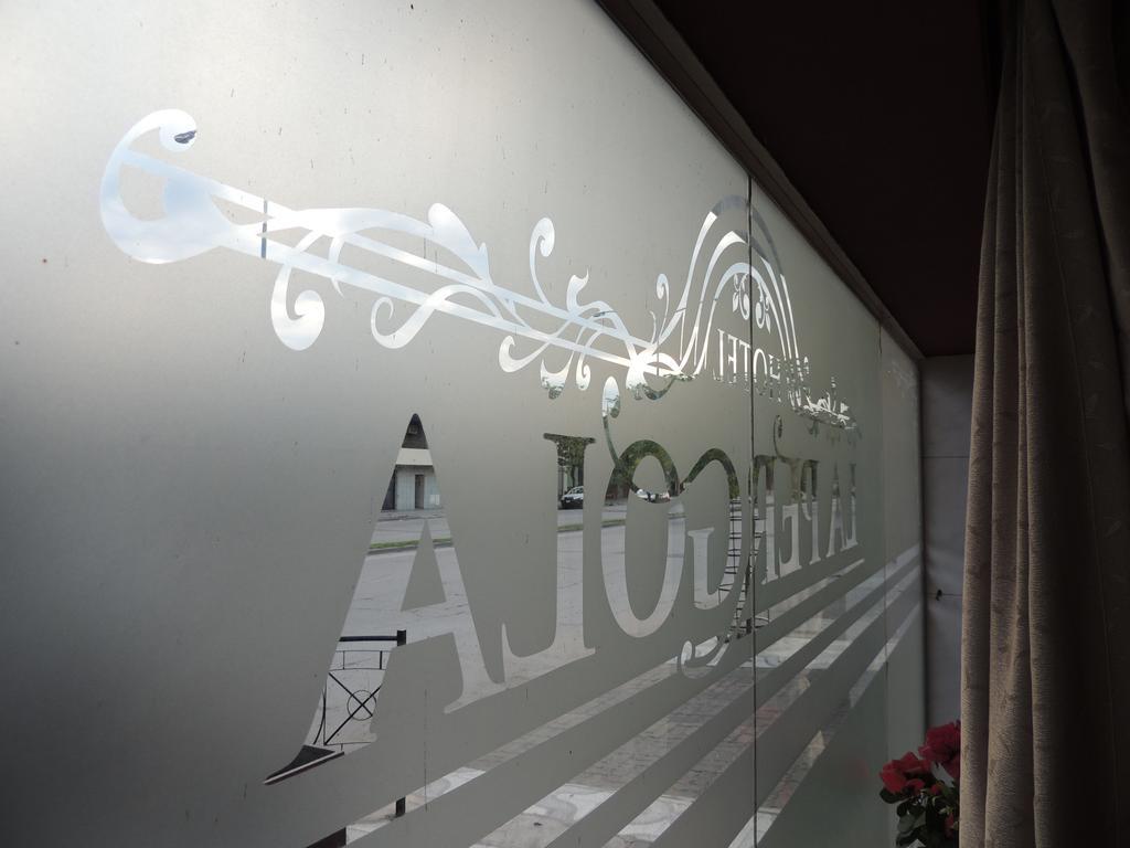 La Pergola Hotel Tucuman San Miguel de Tucumán Екстериор снимка