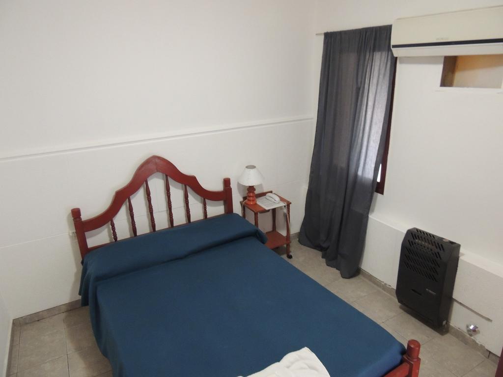 La Pergola Hotel Tucuman San Miguel de Tucumán Стая снимка