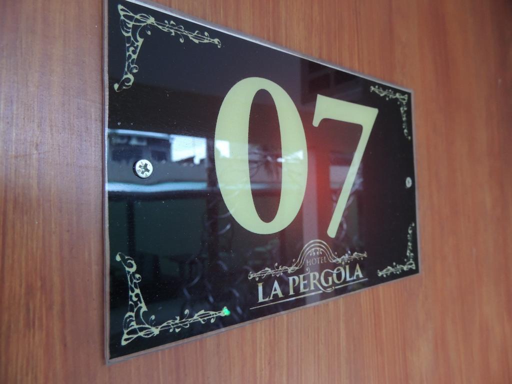 La Pergola Hotel Tucuman San Miguel de Tucumán Екстериор снимка