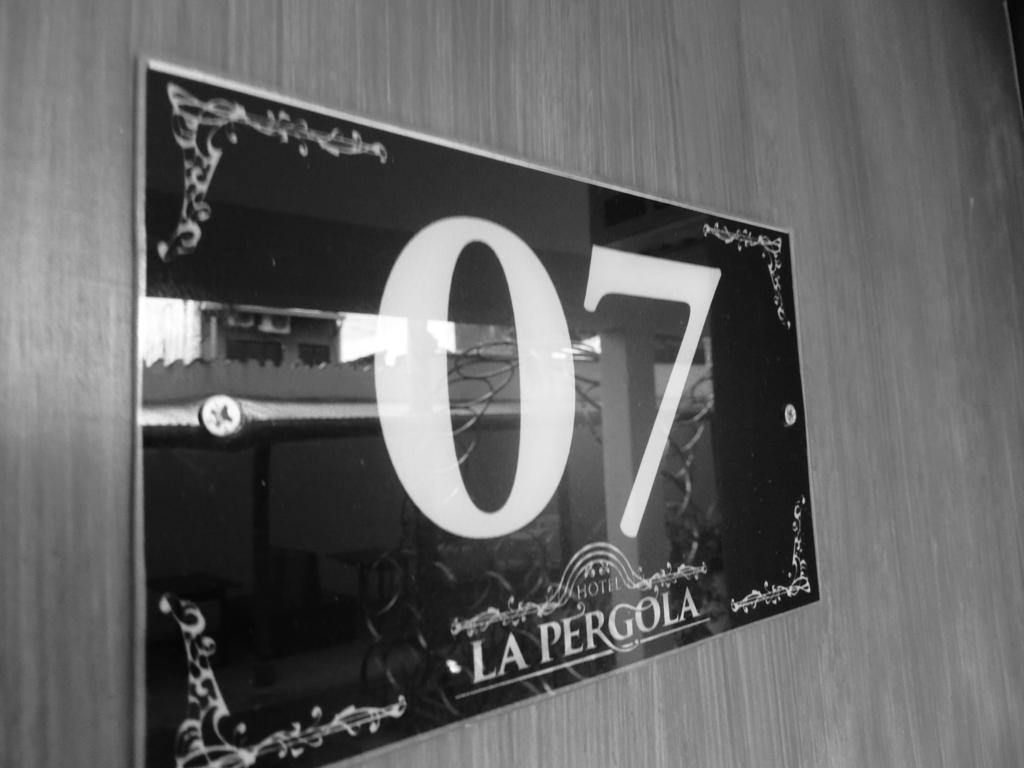 La Pergola Hotel Tucuman San Miguel de Tucumán Екстериор снимка