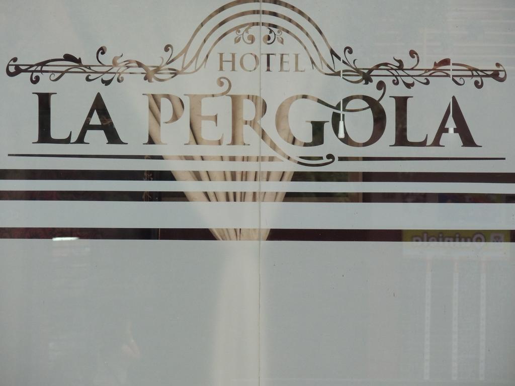 La Pergola Hotel Tucuman San Miguel de Tucumán Екстериор снимка