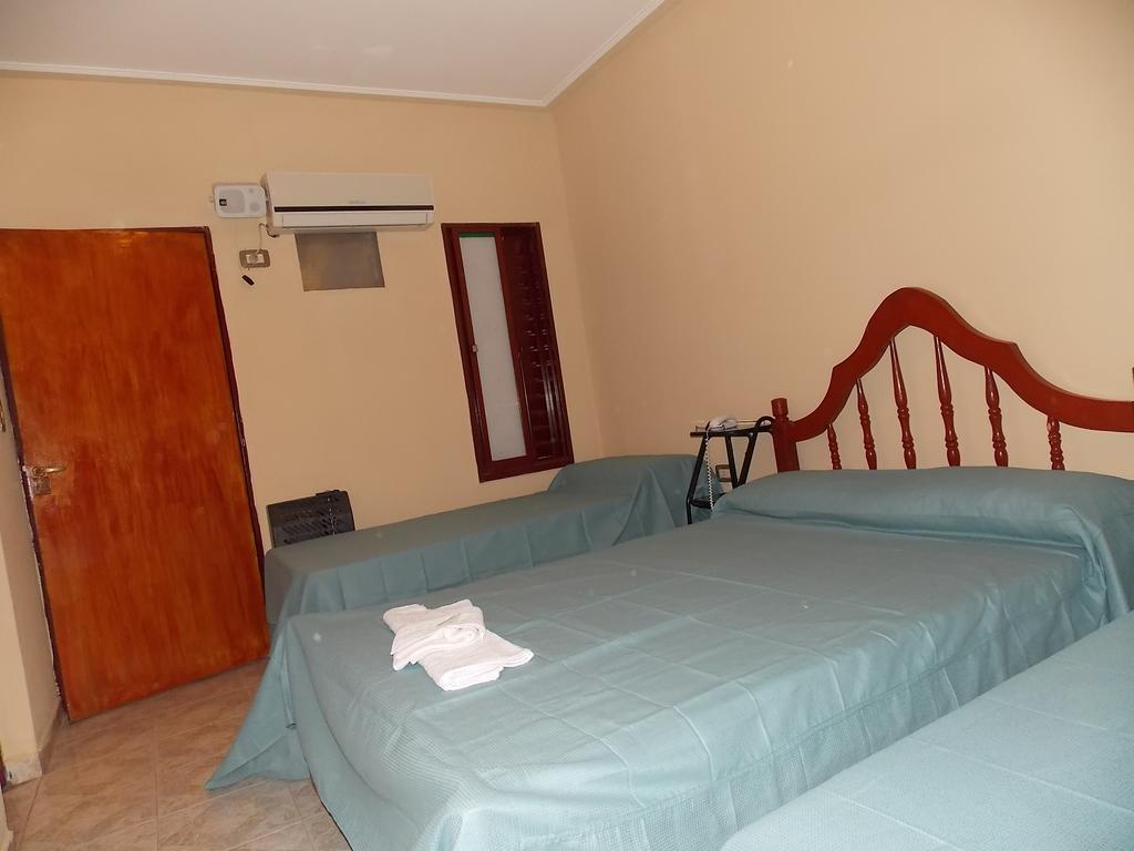 La Pergola Hotel Tucuman San Miguel de Tucumán Стая снимка